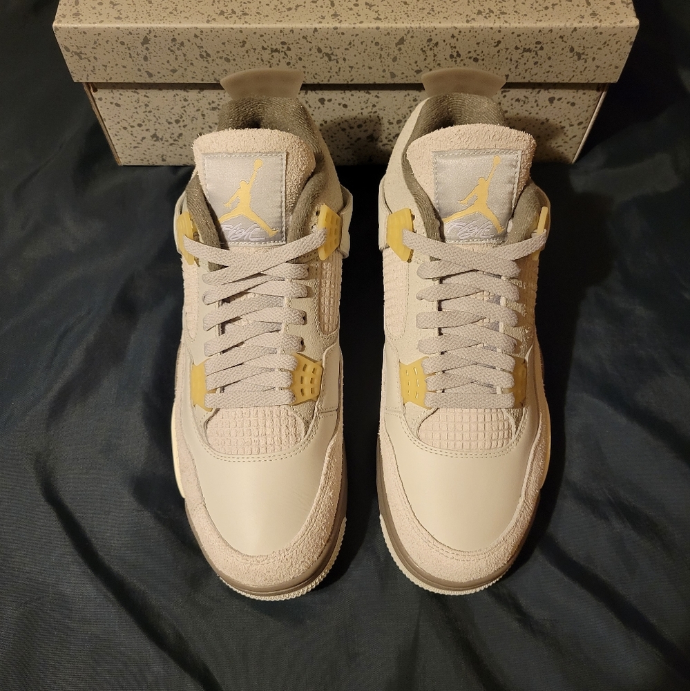 Brand new ds size 9.5 jordan 4 se craft.